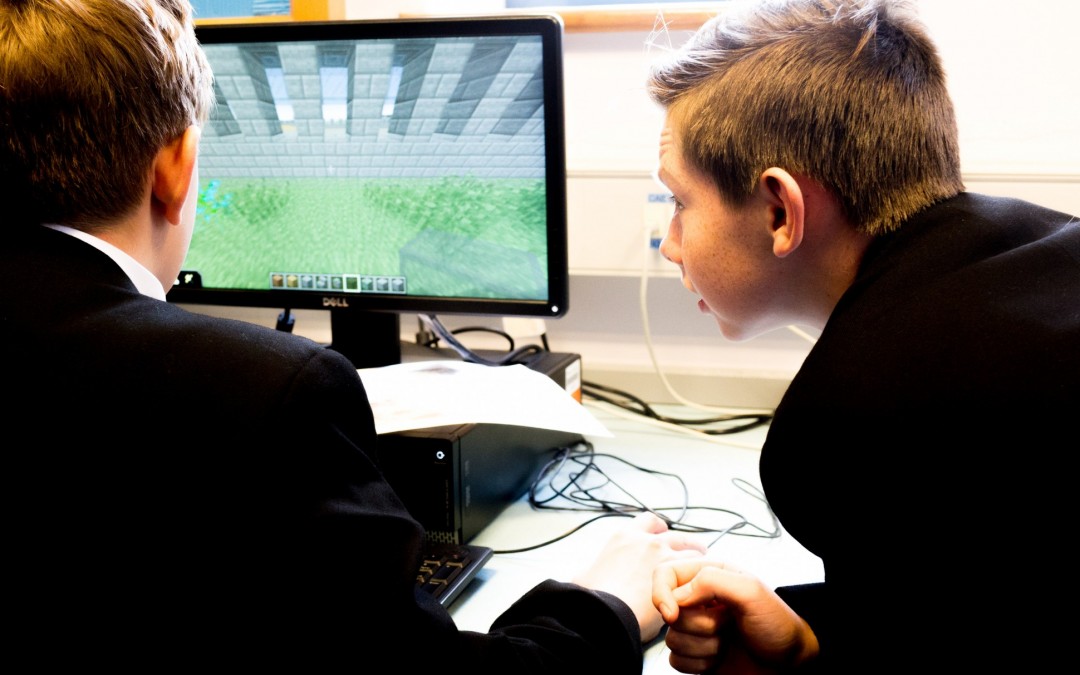 Everything Teachers, Parents (And Players) Need To Know About ‘Minecraft’