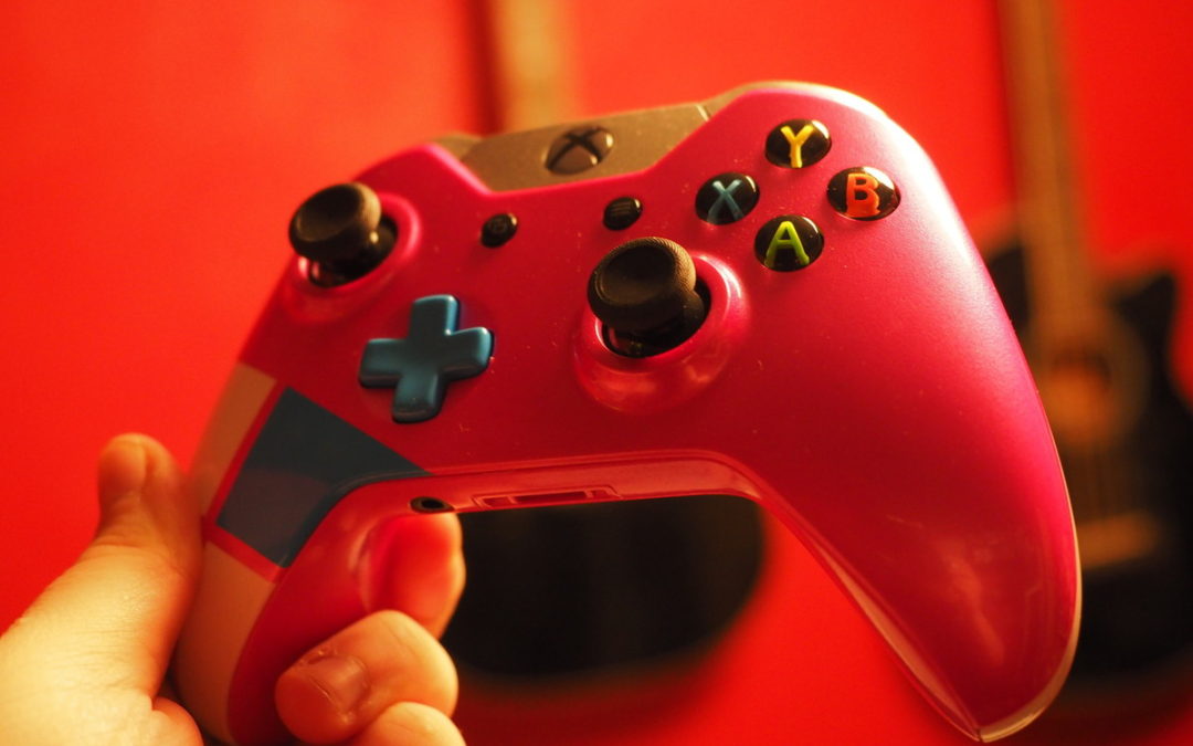 Microsoft, Minecraft, and Libations – Live Stream and Giveaway!