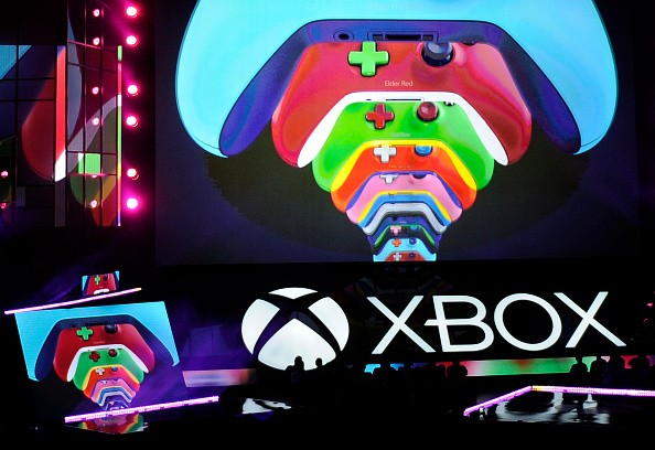 Microsoft Releasing ‘Minecraft’ Xbox One S Bundle In Japanese Market; New Controller Color Schemes Detailed! [VIDEO]