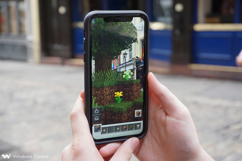 Minecraft Earth beta expands to Android phones next week