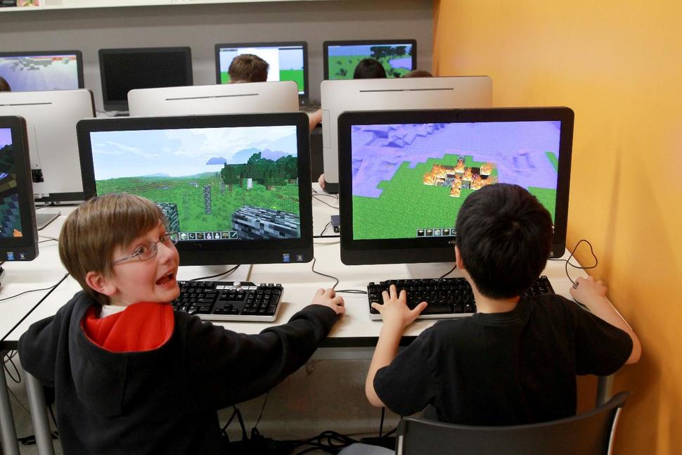 Microsoft Aims to Build on ‘Minecraft’ Success