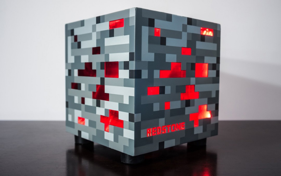 Custom ‘Minecraft’ PC is more than a skin-deep tribute